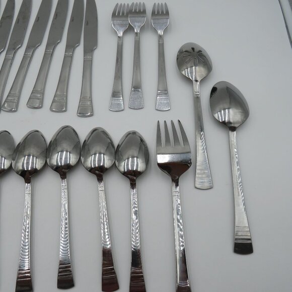 Pfaltzgraff Flatware Mix Lot 28 Pieces Sapphire Pattern Stainless Steel - Picture 15 of 16